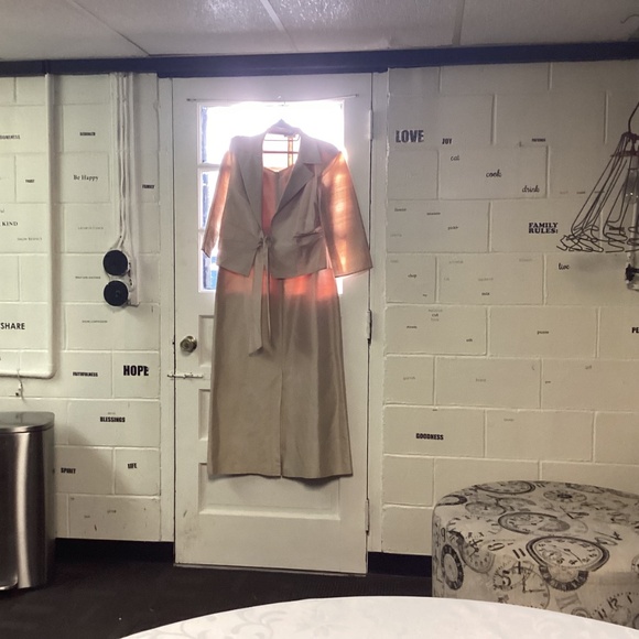 Talbots pure silk dress jacket Set SIZE 16 GOLD. MOTHER OF THE BRIDE ?EVENING ? - Picture 5 of 10